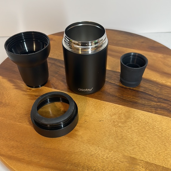 Asobu Black Frosty Beer Cooler keeps your beer chilled for hours! - Picture 11 of 17